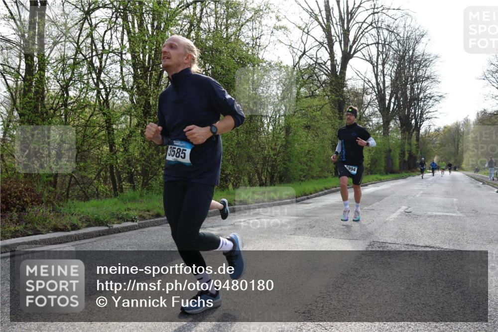 12.04.2026 - 45. Internationalen Wilhelmsburger Insellauf Yannick Fuchs http://msf.ph/oto/9480180 12.04.2026 10:19:09 Laufen 3585, 994 meine-sportfotos.de