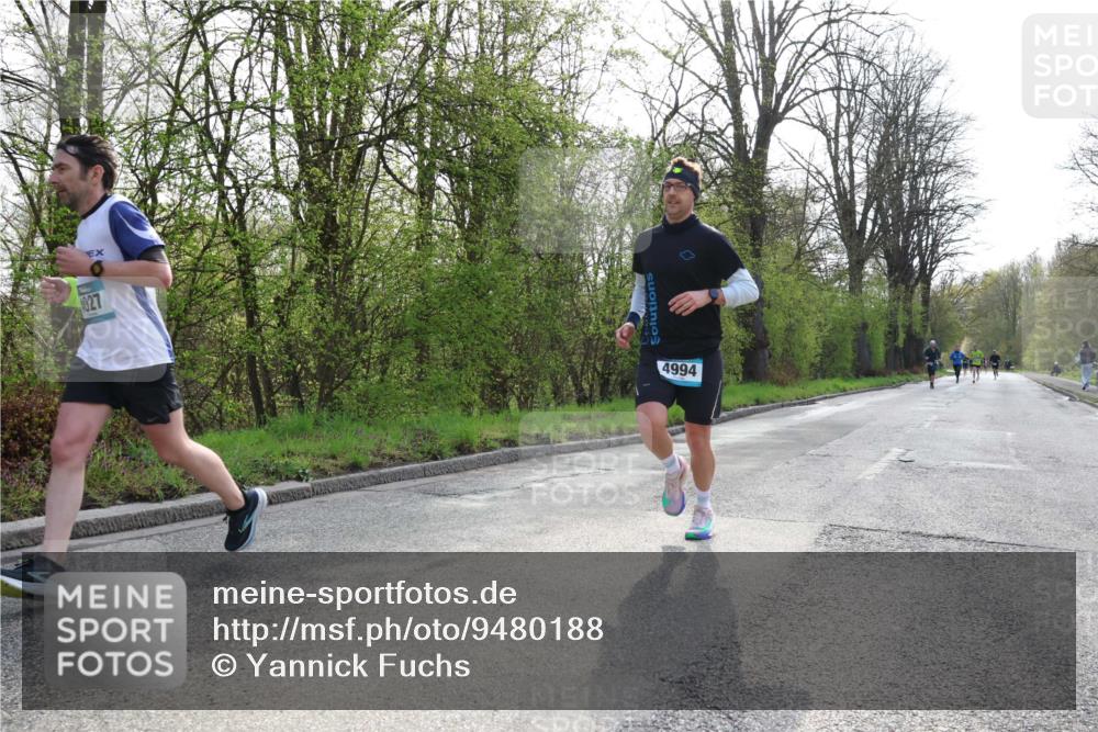 12.04.2026 - 45. Internationalen Wilhelmsburger Insellauf Yannick Fuchs http://msf.ph/oto/9480188 12.04.2026 10:19:10 Laufen 4027, 4994 meine-sportfotos.de