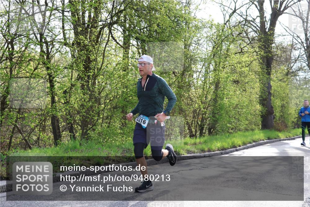 12.04.2026 - 45. Internationalen Wilhelmsburger Insellauf Yannick Fuchs http://msf.ph/oto/9480213 12.04.2026 10:19:19 Laufen 5316 meine-sportfotos.de