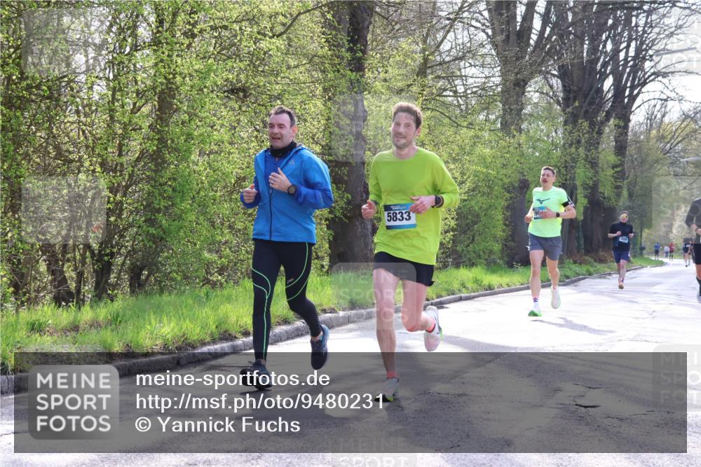 12.04.2026 - 45. Internationalen Wilhelmsburger Insellauf Yannick Fuchs http://msf.ph/oto/9480231 12.04.2026 10:19:21 Laufen 5833 meine-sportfotos.de