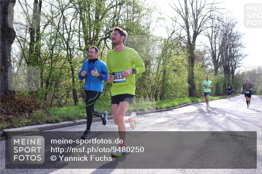 12.04.2026 - 45. Internationalen Wilhelmsburger Insellauf Yannick Fuchs http://msf.ph/oto/9480250 12.04.2026 10:19:22 Laufen 5833 meine-sportfotos.de