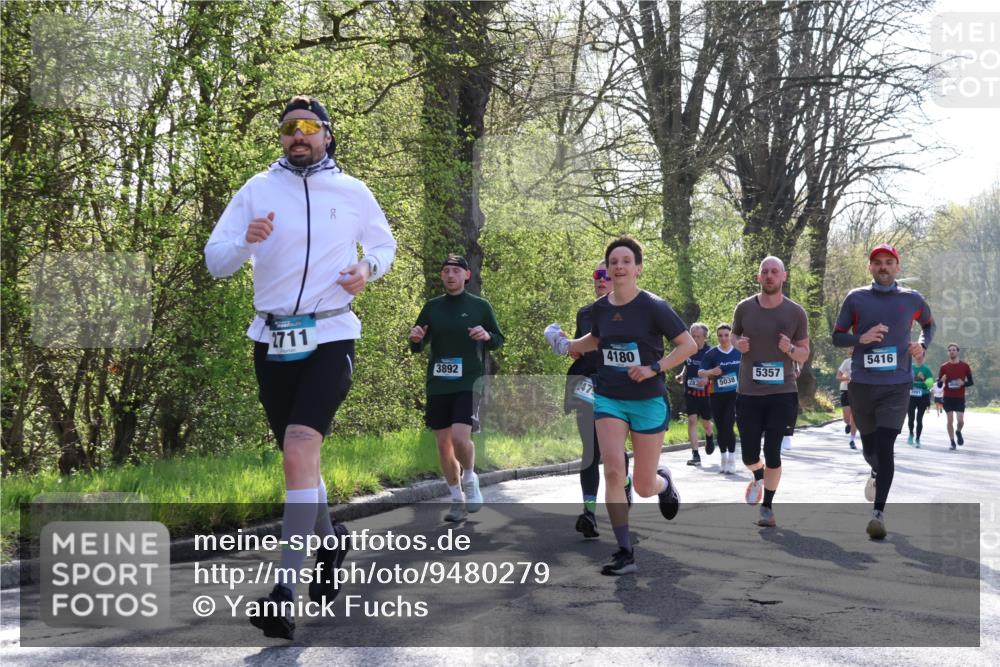 12.04.2026 - 45. Internationalen Wilhelmsburger Insellauf Yannick Fuchs http://msf.ph/oto/9480279 12.04.2026 10:30:50 Laufen  meine-sportfotos.de