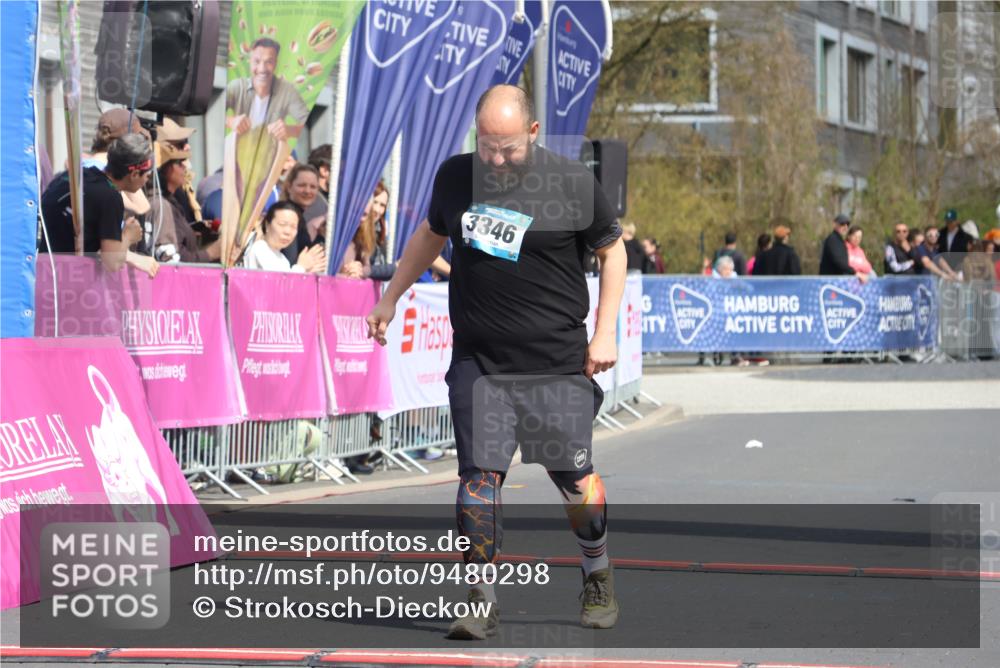 12.04.2026 - 45. Internationalen Wilhelmsburger Insellauf Strokosch-Dieckow http://msf.ph/oto/9480298 12.04.2026 11:53:33 Ziel 3346 meine-sportfotos.de