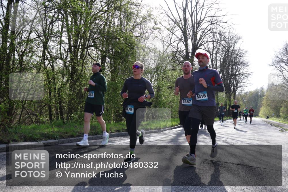 12.04.2026 - 45. Internationalen Wilhelmsburger Insellauf Yannick Fuchs http://msf.ph/oto/9480332 12.04.2026 10:30:52 Laufen  meine-sportfotos.de