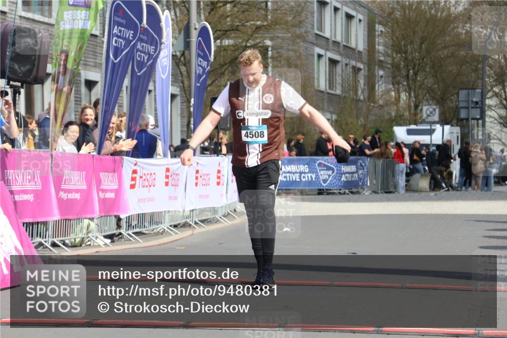12.04.2026 - 45. Internationalen Wilhelmsburger Insellauf Strokosch-Dieckow http://msf.ph/oto/9480381 12.04.2026 11:54:01 Ziel 4508 meine-sportfotos.de