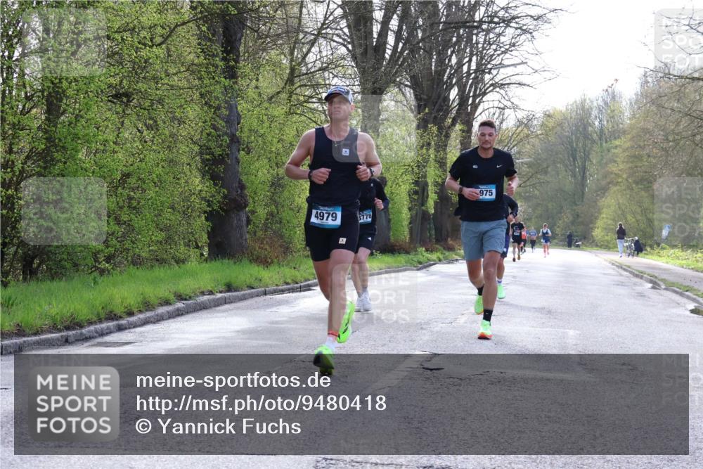 12.04.2026 - 45. Internationalen Wilhelmsburger Insellauf Yannick Fuchs http://msf.ph/oto/9480418 12.04.2026 10:19:40 Laufen 4979, 3778, 975 meine-sportfotos.de