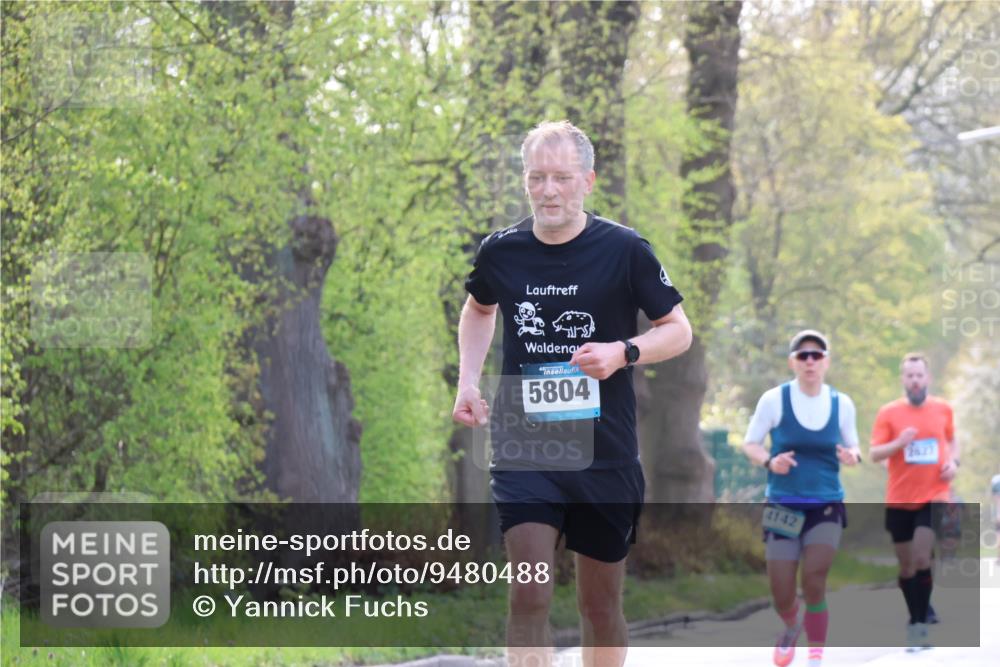 12.04.2026 - 45. Internationalen Wilhelmsburger Insellauf Yannick Fuchs http://msf.ph/oto/9480488 12.04.2026 10:19:51 Laufen 5804, 4142 meine-sportfotos.de