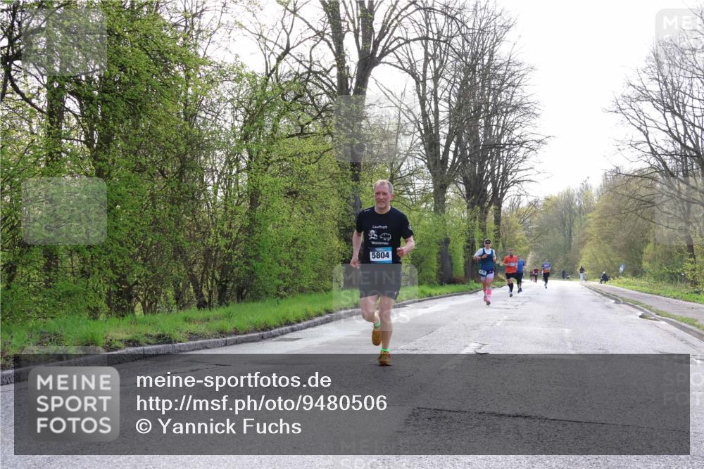 12.04.2026 - 45. Internationalen Wilhelmsburger Insellauf Yannick Fuchs http://msf.ph/oto/9480506 12.04.2026 10:19:53 Laufen 5804 meine-sportfotos.de