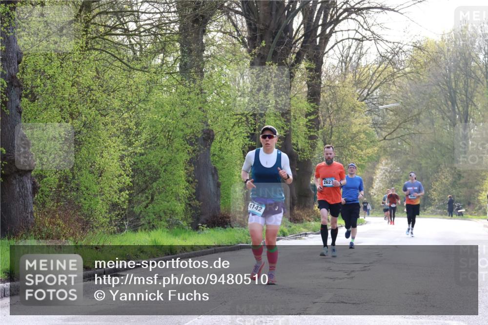 12.04.2026 - 45. Internationalen Wilhelmsburger Insellauf Yannick Fuchs http://msf.ph/oto/9480510 12.04.2026 10:19:54 Laufen 4142, 2627, 384 meine-sportfotos.de