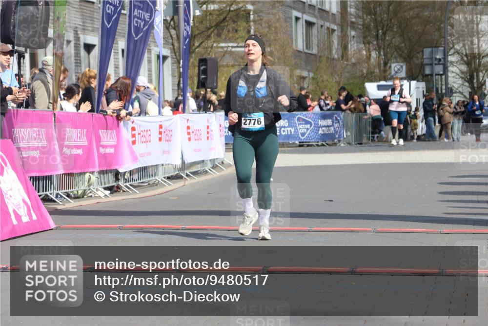 12.04.2026 - 45. Internationalen Wilhelmsburger Insellauf Strokosch-Dieckow http://msf.ph/oto/9480517 12.04.2026 11:54:23 Ziel 2776 meine-sportfotos.de