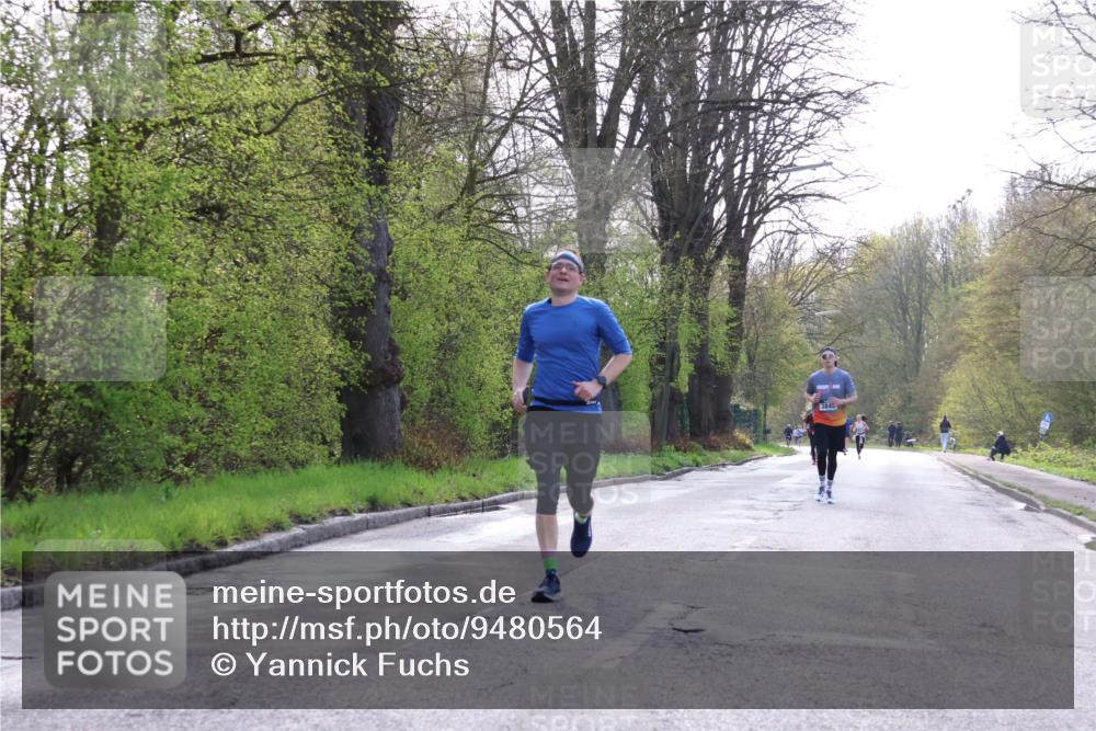 12.04.2026 - 45. Internationalen Wilhelmsburger Insellauf Yannick Fuchs http://msf.ph/oto/9480564 12.04.2026 10:20:01 Laufen 3845 meine-sportfotos.de