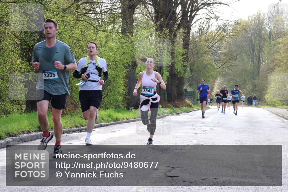 12.04.2026 - 45. Internationalen Wilhelmsburger Insellauf Yannick Fuchs http://msf.ph/oto/9480677 12.04.2026 10:20:17 Laufen 3355, 3542 meine-sportfotos.de