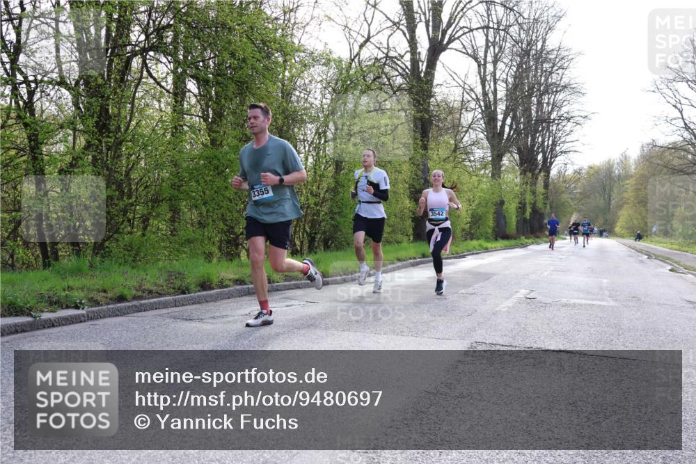 12.04.2026 - 45. Internationalen Wilhelmsburger Insellauf Yannick Fuchs http://msf.ph/oto/9480697 12.04.2026 10:20:19 Laufen 3355, 3542 meine-sportfotos.de