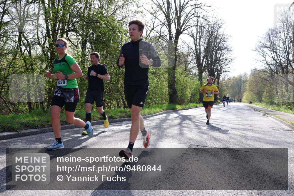12.04.2026 - 45. Internationalen Wilhelmsburger Insellauf Yannick Fuchs http://msf.ph/oto/9480844 12.04.2026 10:31:25 Laufen  meine-sportfotos.de