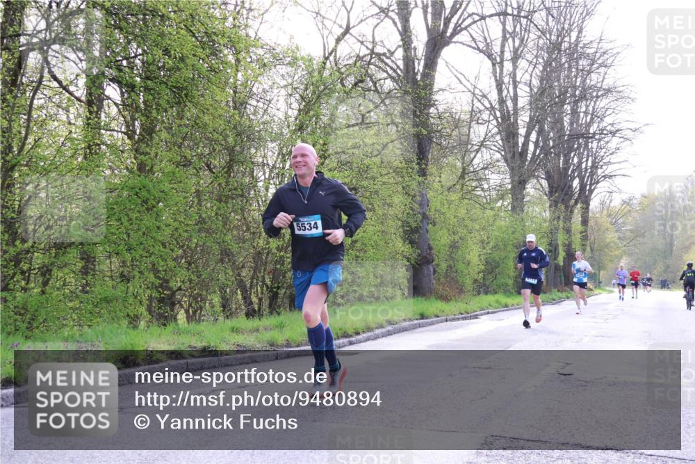 12.04.2026 - 45. Internationalen Wilhelmsburger Insellauf Yannick Fuchs http://msf.ph/oto/9480894 12.04.2026 10:20:39 Laufen 5534, 43 meine-sportfotos.de