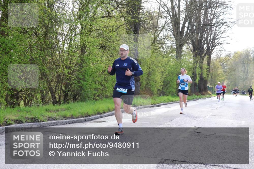 12.04.2026 - 45. Internationalen Wilhelmsburger Insellauf Yannick Fuchs http://msf.ph/oto/9480911 12.04.2026 10:20:41 Laufen 4713, 4340 meine-sportfotos.de