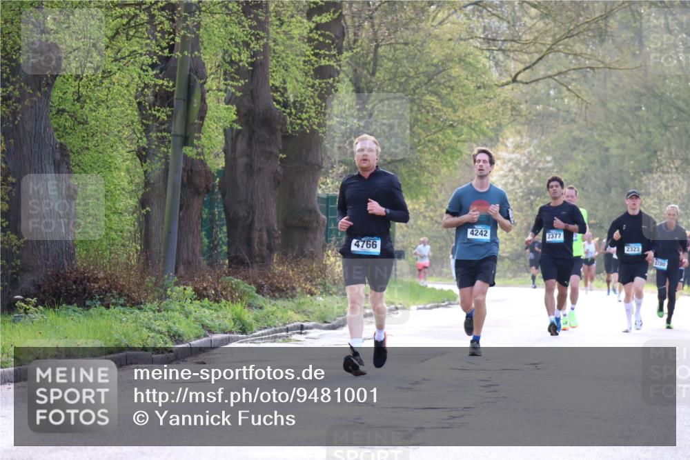 12.04.2026 - 45. Internationalen Wilhelmsburger Insellauf Yannick Fuchs http://msf.ph/oto/9481001 12.04.2026 10:20:54 Laufen 4242, 2377, 2323, 4766, 2780 meine-sportfotos.de