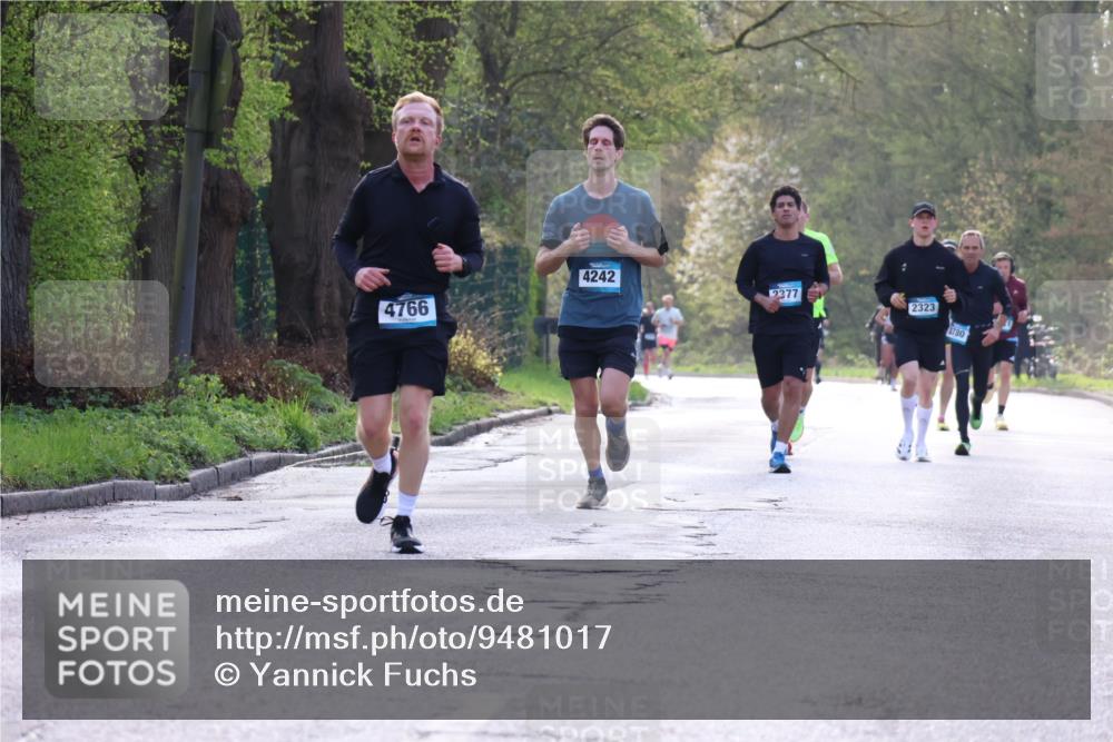12.04.2026 - 45. Internationalen Wilhelmsburger Insellauf Yannick Fuchs http://msf.ph/oto/9481017 12.04.2026 10:20:56 Laufen 4242, 2377, 4766, 2323, 2780 meine-sportfotos.de