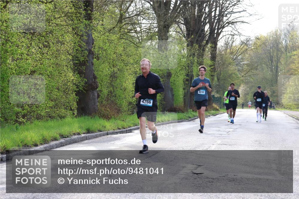 12.04.2026 - 45. Internationalen Wilhelmsburger Insellauf Yannick Fuchs http://msf.ph/oto/9481041 12.04.2026 10:21:00 Laufen 4766, 4242, 2377, 2323 meine-sportfotos.de