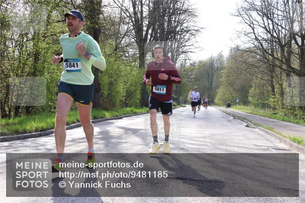 12.04.2026 - 45. Internationalen Wilhelmsburger Insellauf Yannick Fuchs http://msf.ph/oto/9481185 12.04.2026 10:21:14 Laufen 5841, 5811 meine-sportfotos.de