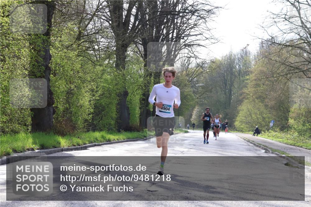 12.04.2026 - 45. Internationalen Wilhelmsburger Insellauf Yannick Fuchs http://msf.ph/oto/9481218 12.04.2026 10:21:17 Laufen 4904 meine-sportfotos.de