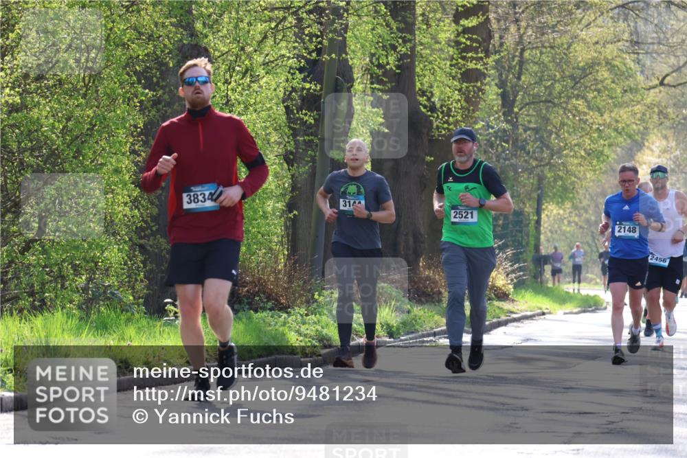 12.04.2026 - 45. Internationalen Wilhelmsburger Insellauf Yannick Fuchs http://msf.ph/oto/9481234 12.04.2026 10:29:10 Laufen 3834, 3144, 2521, 2148, 2456 meine-sportfotos.de