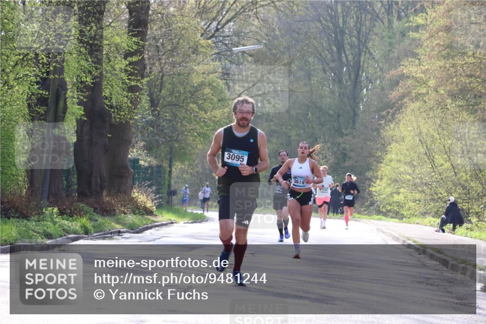 12.04.2026 - 45. Internationalen Wilhelmsburger Insellauf Yannick Fuchs http://msf.ph/oto/9481244 12.04.2026 10:21:20 Laufen 3095, 3619 meine-sportfotos.de