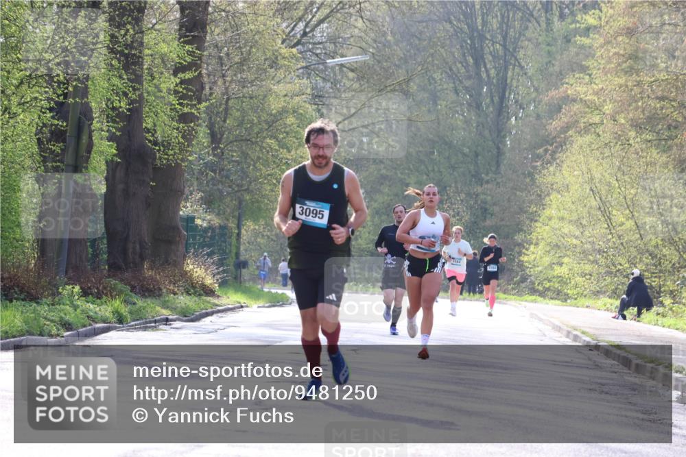 12.04.2026 - 45. Internationalen Wilhelmsburger Insellauf Yannick Fuchs http://msf.ph/oto/9481250 12.04.2026 10:21:20 Laufen 3095, 2284 meine-sportfotos.de