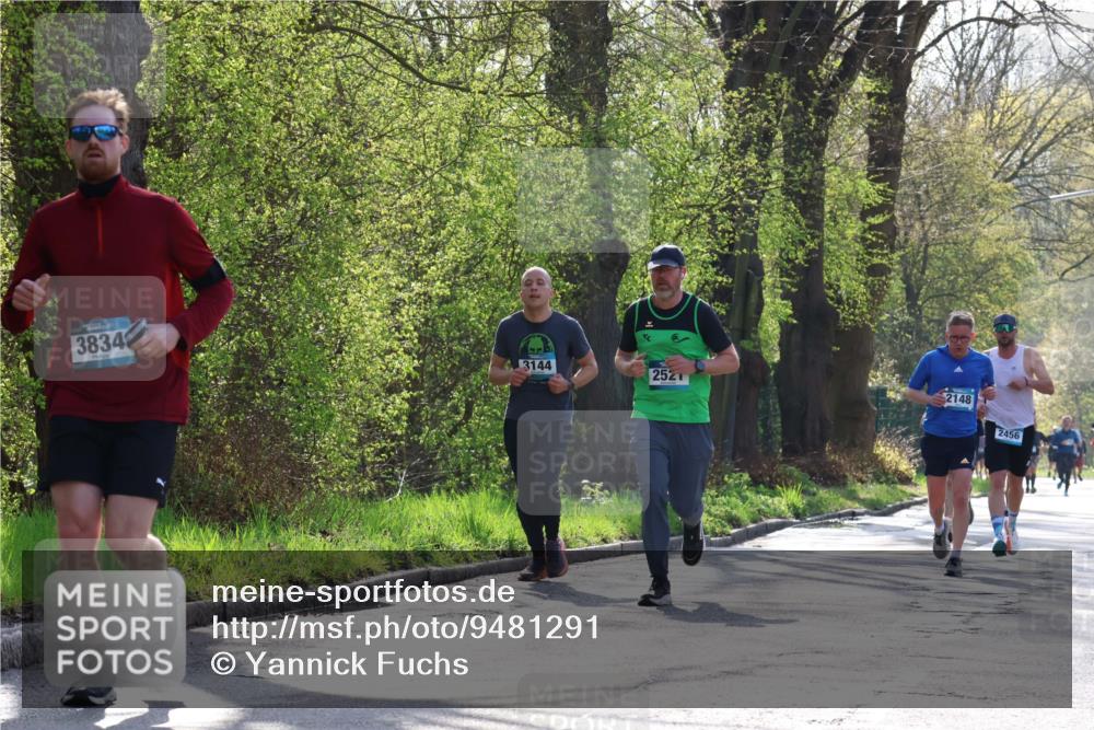 12.04.2026 - 45. Internationalen Wilhelmsburger Insellauf Yannick Fuchs http://msf.ph/oto/9481291 12.04.2026 10:29:13 Laufen 3834, 3144, 2521, 2148, 2456 meine-sportfotos.de