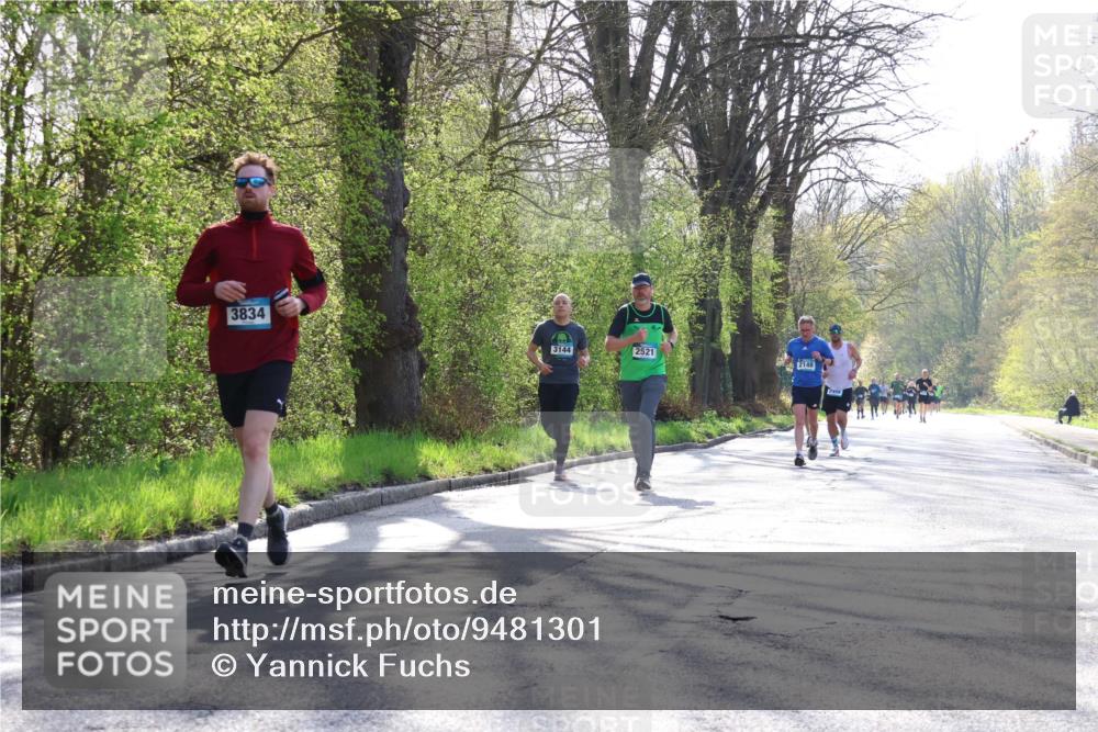 12.04.2026 - 45. Internationalen Wilhelmsburger Insellauf Yannick Fuchs http://msf.ph/oto/9481301 12.04.2026 10:29:14 Laufen 3834, 3144, 2521, 2148 meine-sportfotos.de