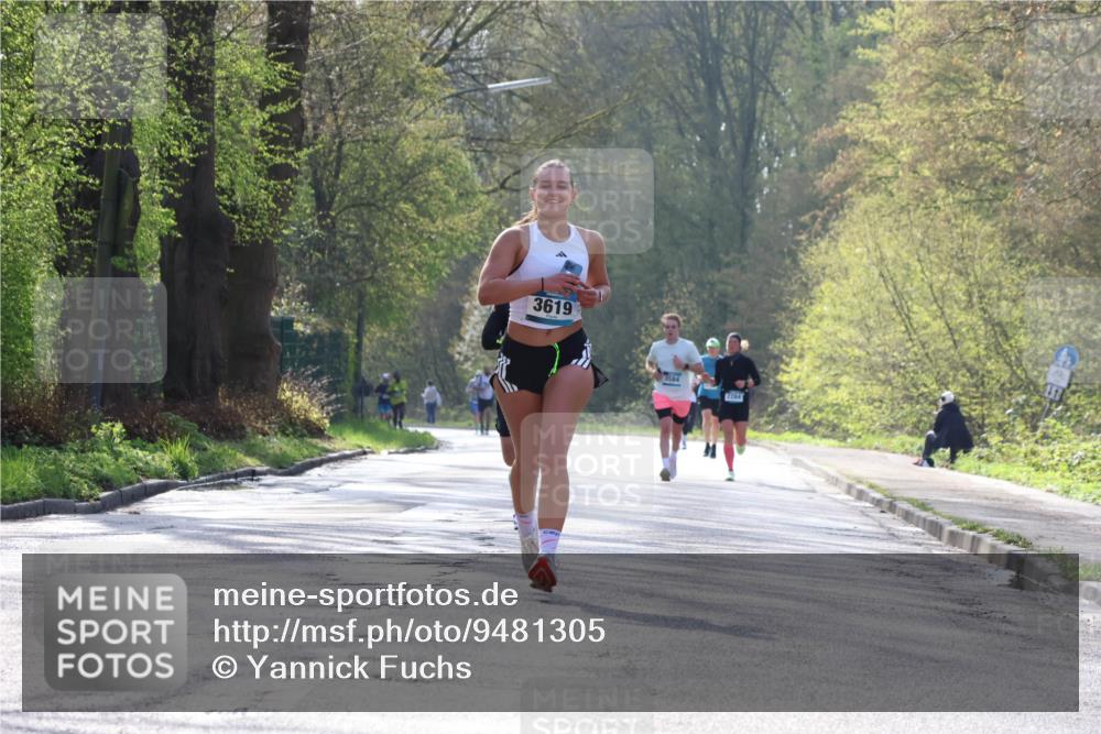 12.04.2026 - 45. Internationalen Wilhelmsburger Insellauf Yannick Fuchs http://msf.ph/oto/9481305 12.04.2026 10:21:25 Laufen 3619, 3584 meine-sportfotos.de
