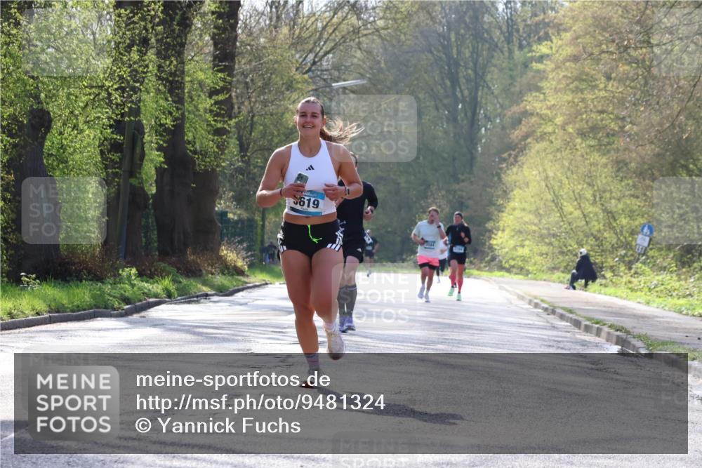 12.04.2026 - 45. Internationalen Wilhelmsburger Insellauf Yannick Fuchs http://msf.ph/oto/9481324 12.04.2026 10:21:26 Laufen 619 meine-sportfotos.de