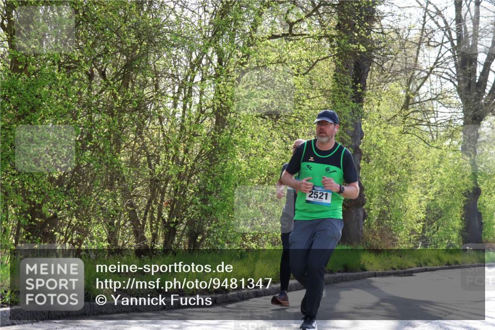 12.04.2026 - 45. Internationalen Wilhelmsburger Insellauf Yannick Fuchs http://msf.ph/oto/9481347 12.04.2026 10:29:17 Laufen 2521 meine-sportfotos.de