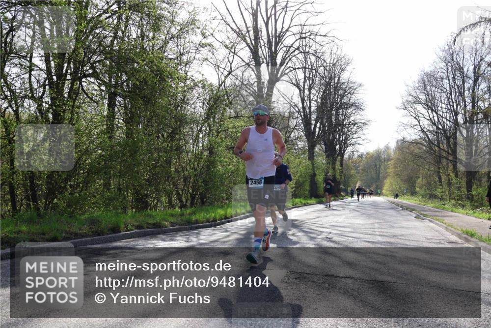 12.04.2026 - 45. Internationalen Wilhelmsburger Insellauf Yannick Fuchs http://msf.ph/oto/9481404 12.04.2026 10:29:23 Laufen 2456, 325 meine-sportfotos.de