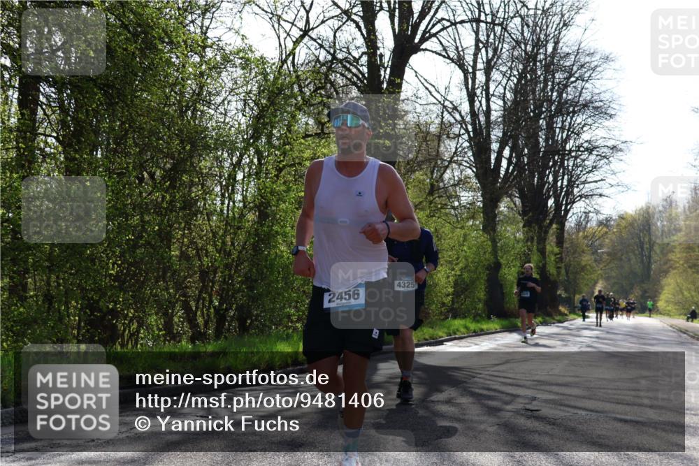 12.04.2026 - 45. Internationalen Wilhelmsburger Insellauf Yannick Fuchs http://msf.ph/oto/9481406 12.04.2026 10:29:23 Laufen 2456, 4325 meine-sportfotos.de