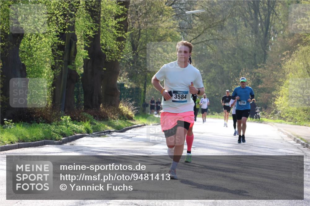 12.04.2026 - 45. Internationalen Wilhelmsburger Insellauf Yannick Fuchs http://msf.ph/oto/9481413 12.04.2026 10:21:35 Laufen 3584, 3706 meine-sportfotos.de