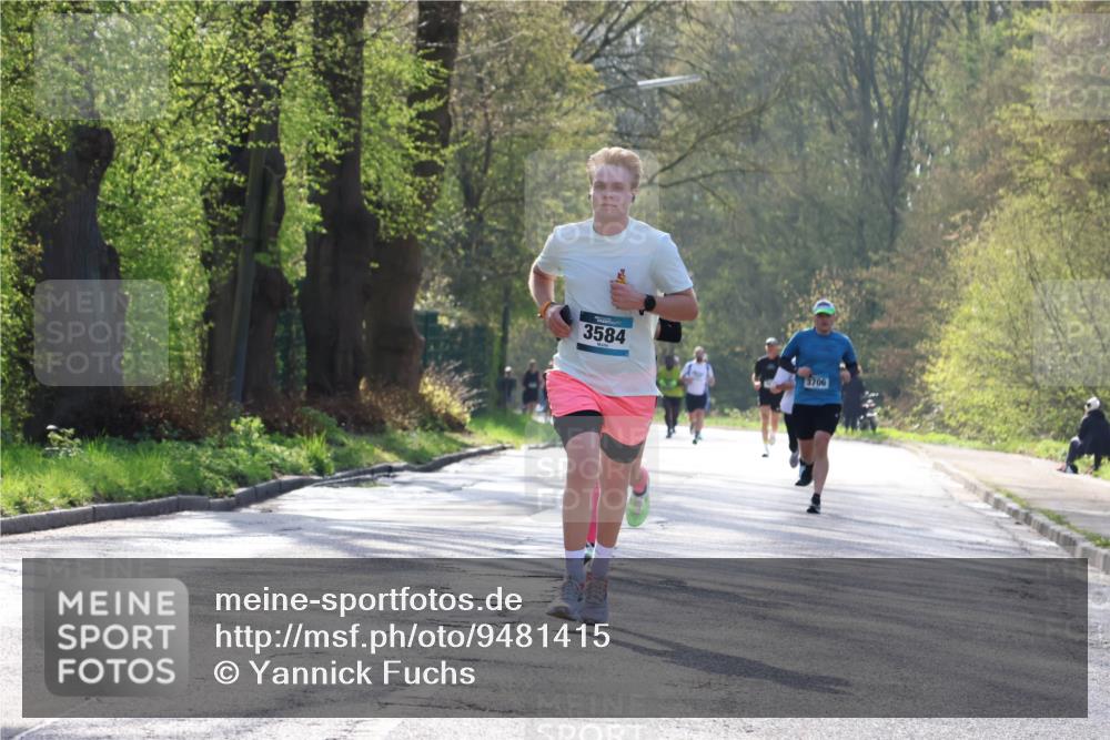 12.04.2026 - 45. Internationalen Wilhelmsburger Insellauf Yannick Fuchs http://msf.ph/oto/9481415 12.04.2026 10:21:35 Laufen 3584, 3706 meine-sportfotos.de