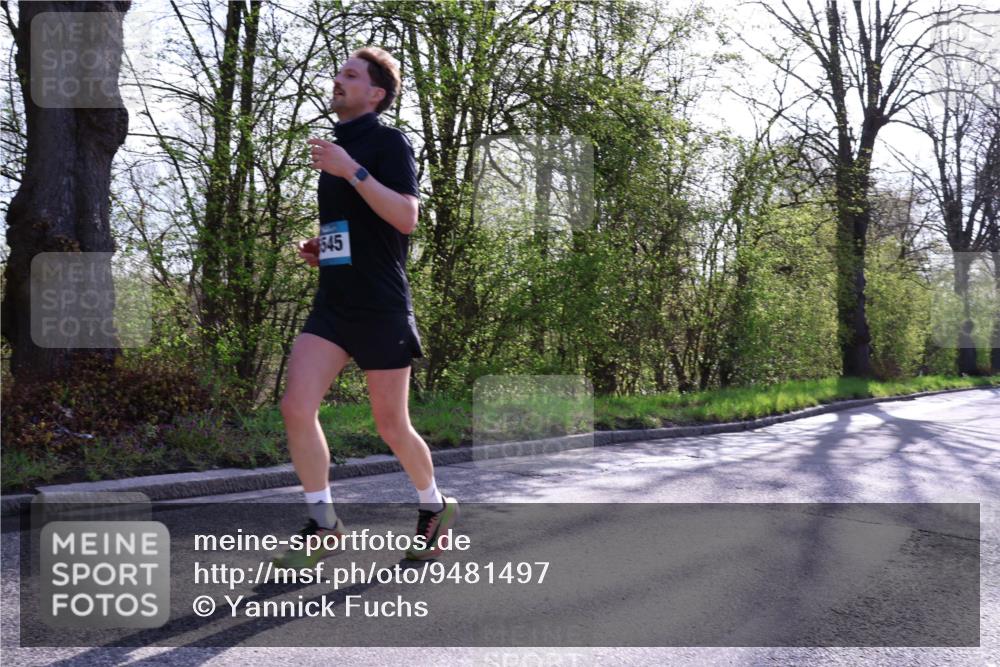 12.04.2026 - 45. Internationalen Wilhelmsburger Insellauf Yannick Fuchs http://msf.ph/oto/9481497 12.04.2026 10:29:30 Laufen 545 meine-sportfotos.de