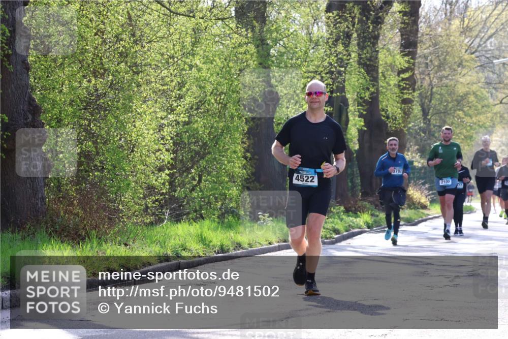 12.04.2026 - 45. Internationalen Wilhelmsburger Insellauf Yannick Fuchs http://msf.ph/oto/9481502 12.04.2026 10:29:31 Laufen 4522, 3702, 2100 meine-sportfotos.de