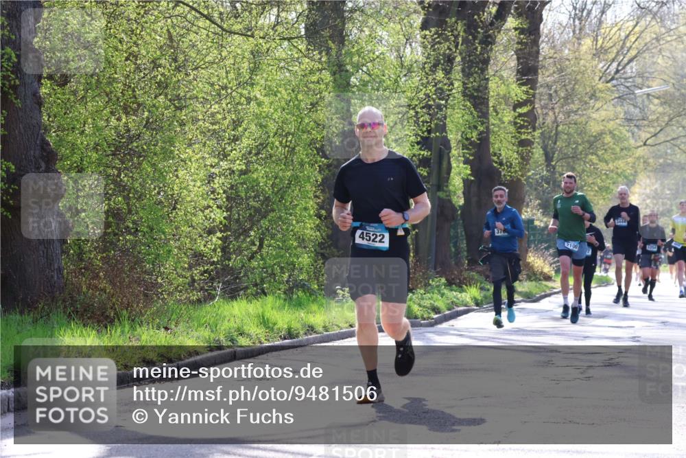 12.04.2026 - 45. Internationalen Wilhelmsburger Insellauf Yannick Fuchs http://msf.ph/oto/9481506 12.04.2026 10:29:32 Laufen 4522, 2100, 3444, 1954 meine-sportfotos.de