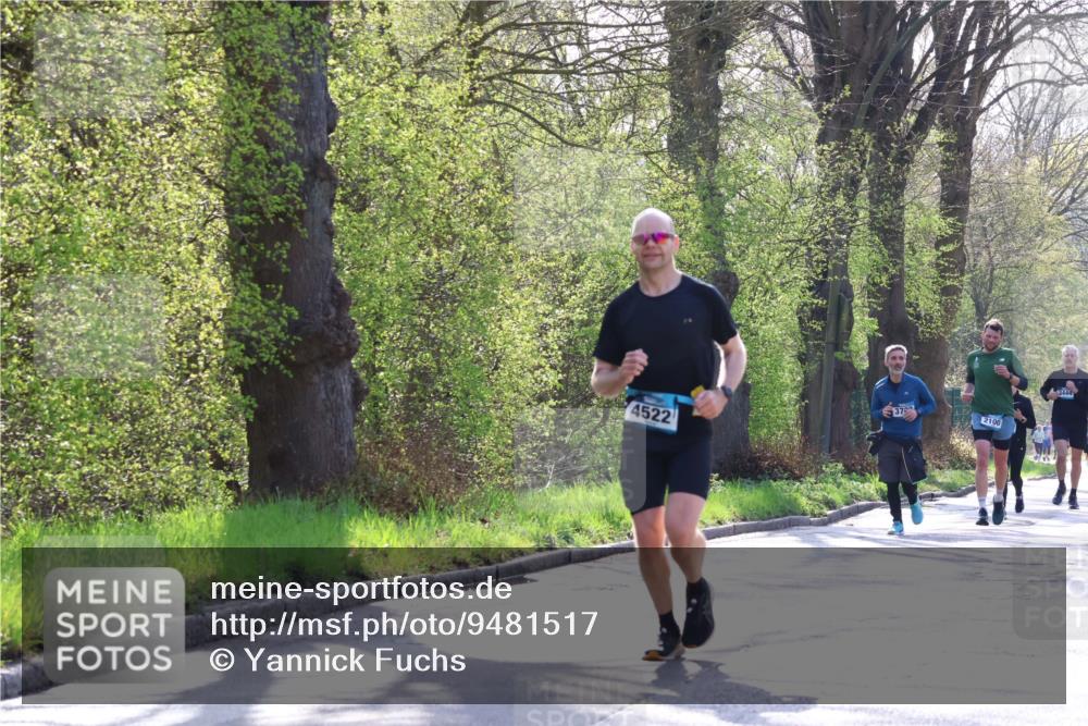 12.04.2026 - 45. Internationalen Wilhelmsburger Insellauf Yannick Fuchs http://msf.ph/oto/9481517 12.04.2026 10:29:32 Laufen 376, 4522, 2100, 5444 meine-sportfotos.de