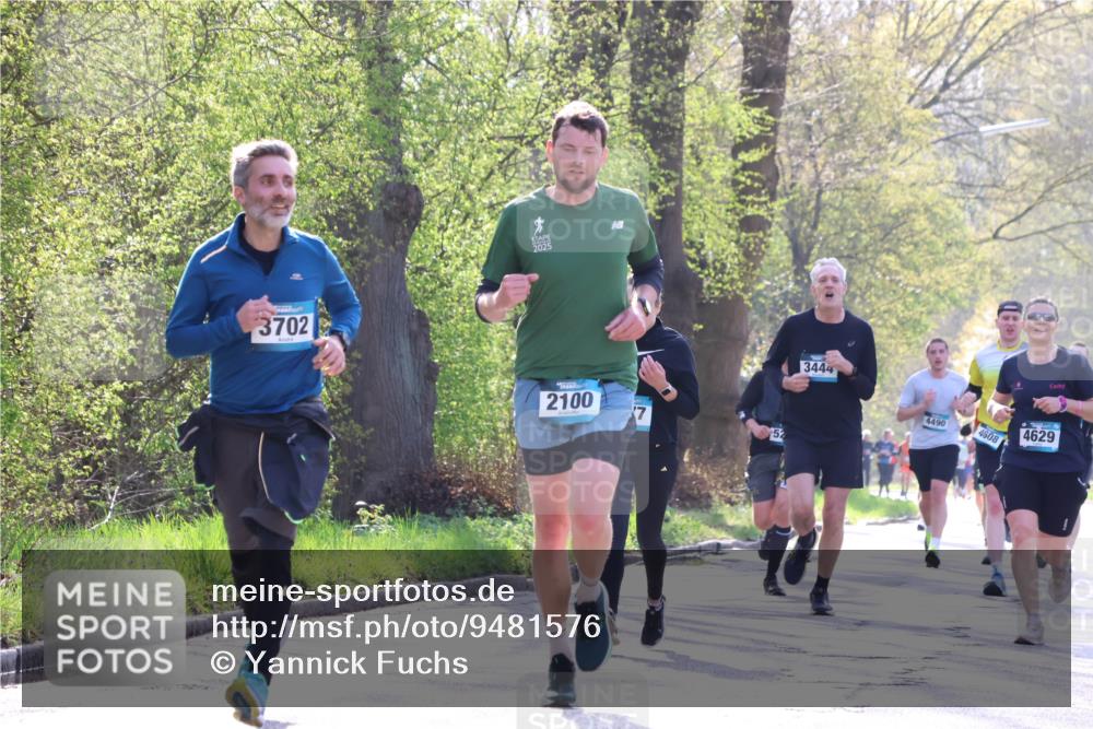 12.04.2026 - 45. Internationalen Wilhelmsburger Insellauf Yannick Fuchs http://msf.ph/oto/9481576 12.04.2026 10:29:37 Laufen 3702, 2025, 2100, 52, 3444, 4490, 4608, 4629 meine-sportfotos.de