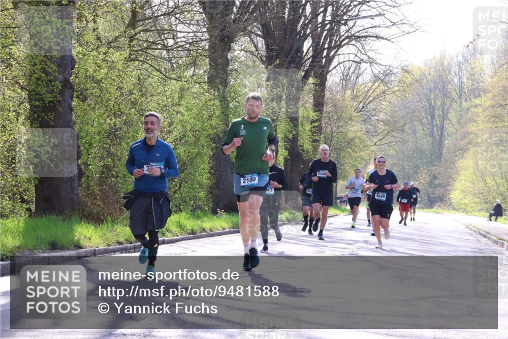 12.04.2026 - 45. Internationalen Wilhelmsburger Insellauf Yannick Fuchs http://msf.ph/oto/9481588 12.04.2026 10:29:38 Laufen 2100, 525, 3444, 4629 meine-sportfotos.de