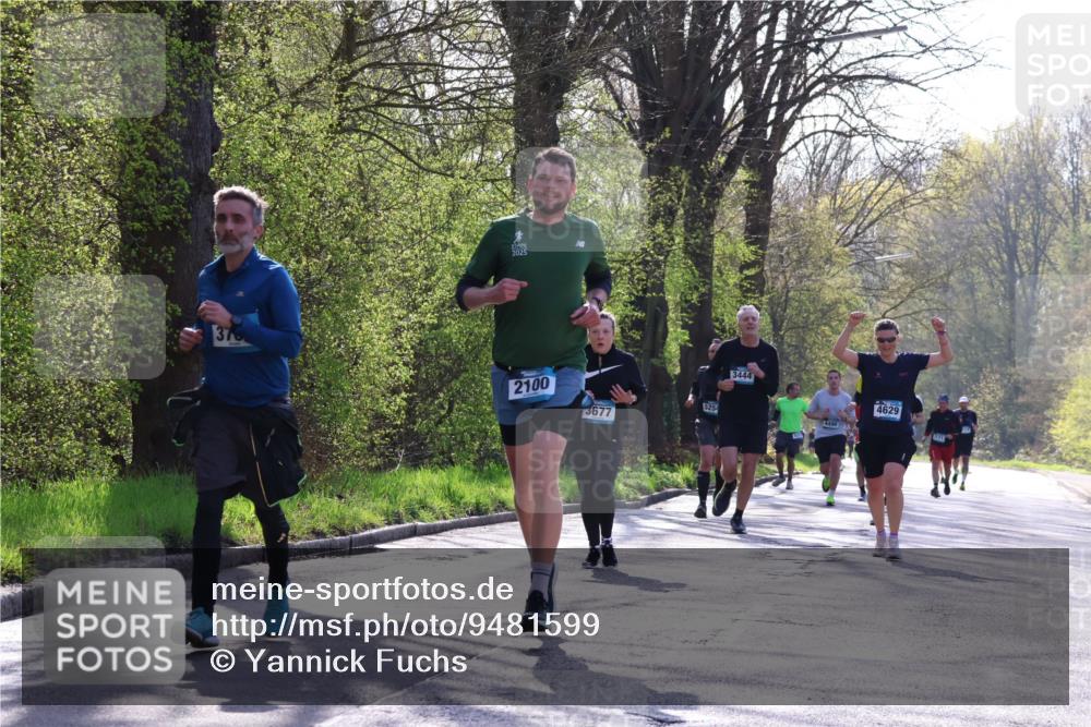 12.04.2026 - 45. Internationalen Wilhelmsburger Insellauf Yannick Fuchs http://msf.ph/oto/9481599 12.04.2026 10:29:39 Laufen 370, 2100, 3677, 5254, 3444, 4490, 4629 meine-sportfotos.de