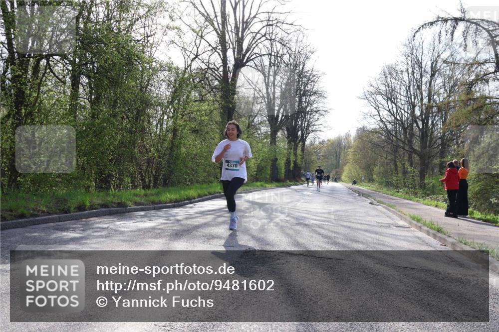 12.04.2026 - 45. Internationalen Wilhelmsburger Insellauf Yannick Fuchs http://msf.ph/oto/9481602 12.04.2026 10:21:51 Laufen 4370 meine-sportfotos.de