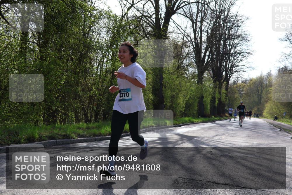 12.04.2026 - 45. Internationalen Wilhelmsburger Insellauf Yannick Fuchs http://msf.ph/oto/9481608 12.04.2026 10:21:51 Laufen 4370 meine-sportfotos.de
