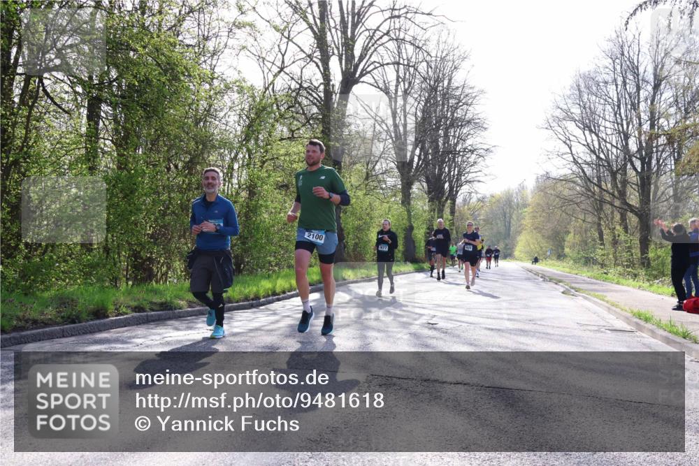 12.04.2026 - 45. Internationalen Wilhelmsburger Insellauf Yannick Fuchs http://msf.ph/oto/9481618 12.04.2026 10:29:41 Laufen 2100, 3677 meine-sportfotos.de