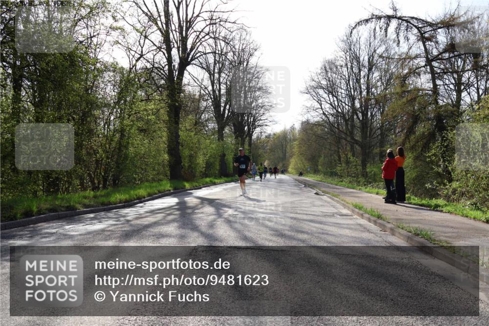 12.04.2026 - 45. Internationalen Wilhelmsburger Insellauf Yannick Fuchs http://msf.ph/oto/9481623 12.04.2026 10:21:54 Laufen  meine-sportfotos.de