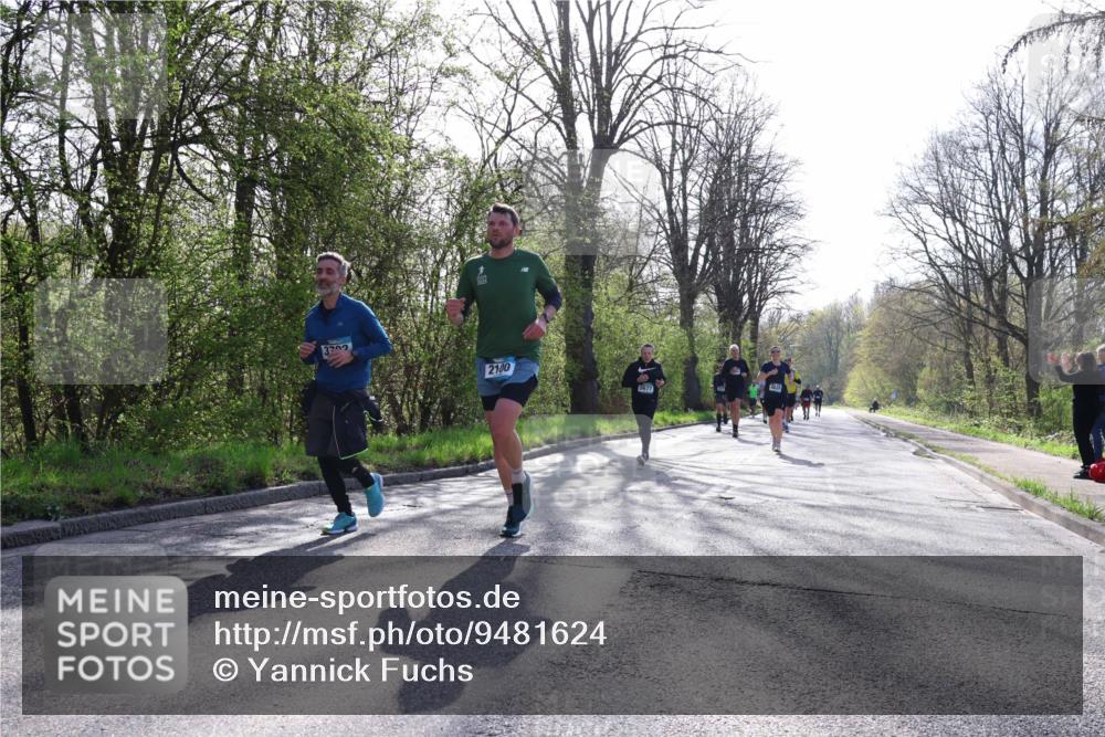12.04.2026 - 45. Internationalen Wilhelmsburger Insellauf Yannick Fuchs http://msf.ph/oto/9481624 12.04.2026 10:29:41 Laufen 3302, 2100, 3677 meine-sportfotos.de