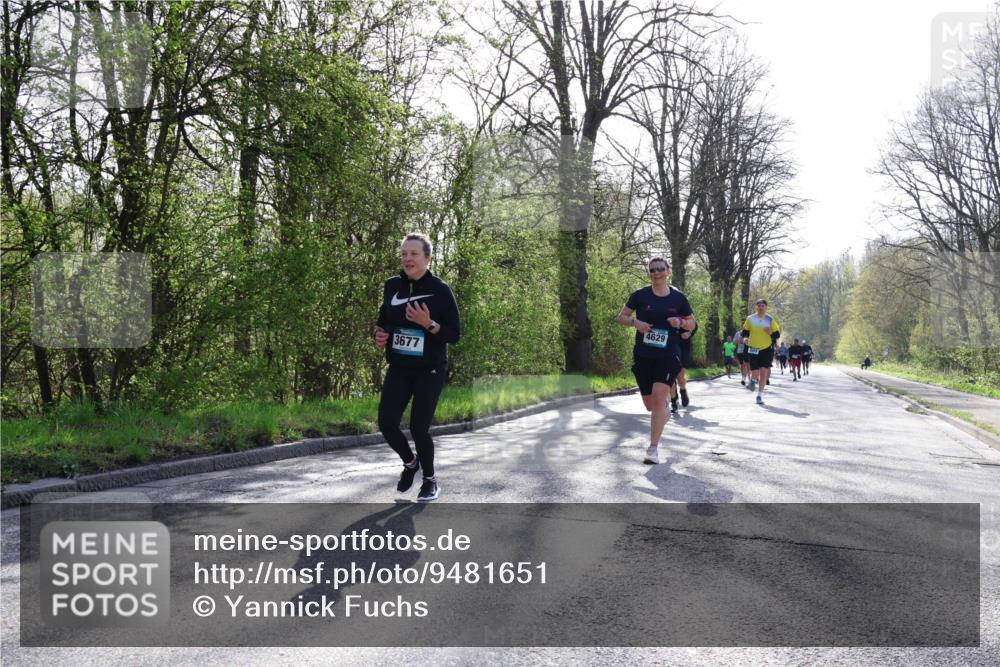 12.04.2026 - 45. Internationalen Wilhelmsburger Insellauf Yannick Fuchs http://msf.ph/oto/9481651 12.04.2026 10:29:43 Laufen 3677, 4629 meine-sportfotos.de